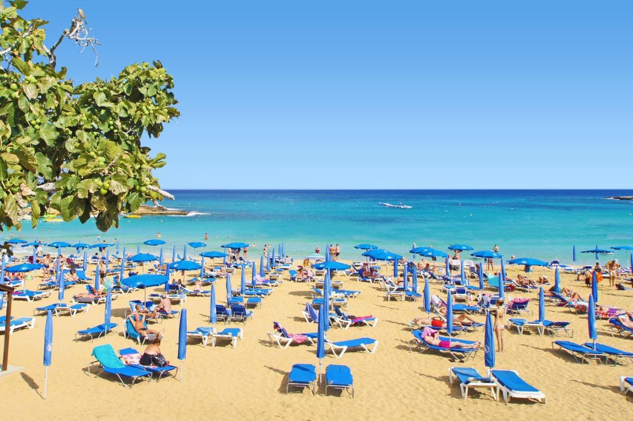 Lucile - Coralli Beachfront Apartment Paralimni Zewnętrze zdjęcie