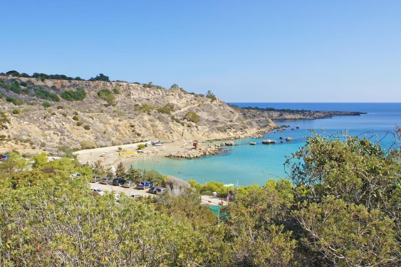 Lucile - Coralli Beachfront Apartment Paralimni Zewnętrze zdjęcie