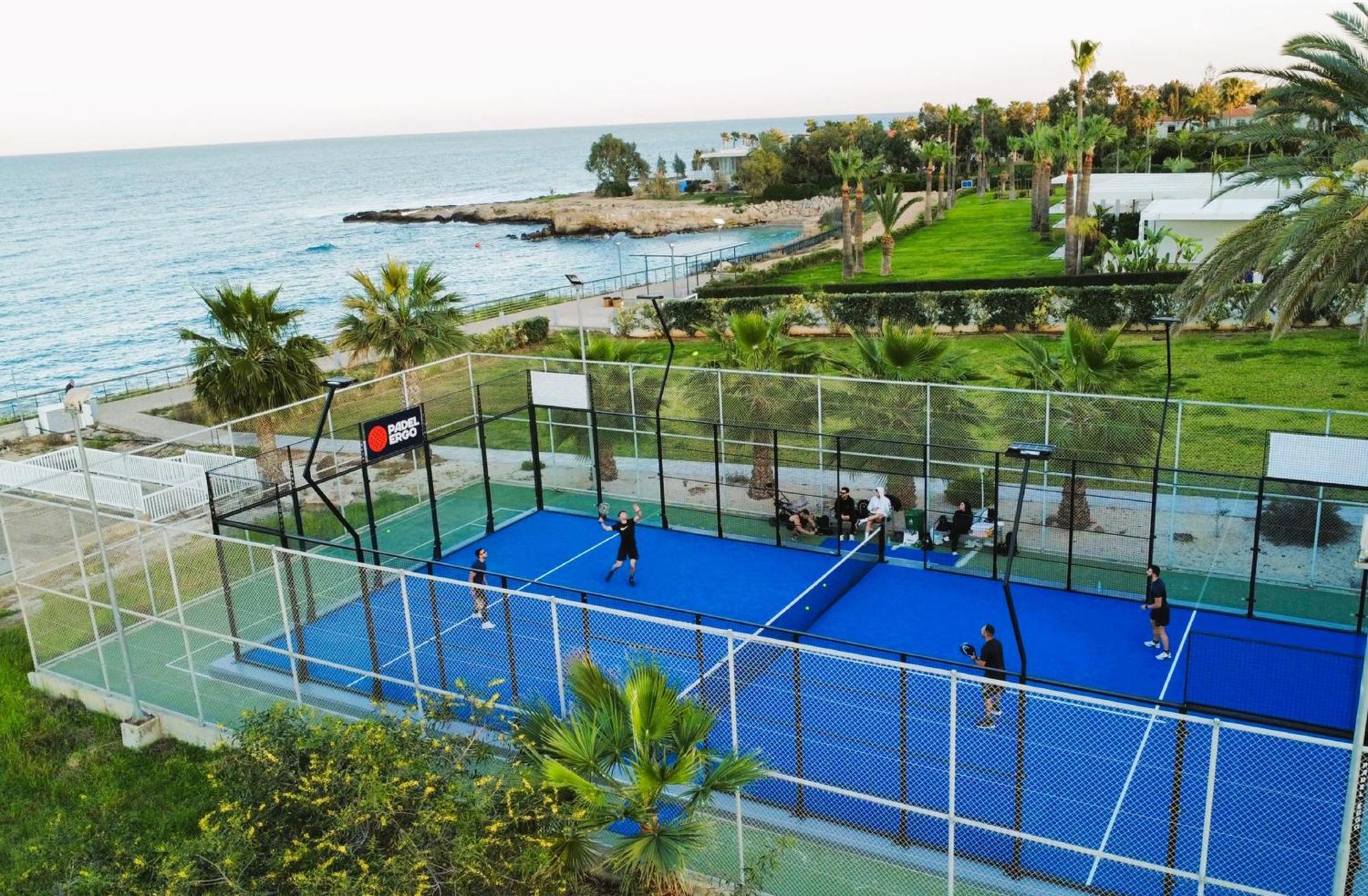 Lucile - Coralli Beachfront Apartment Paralimni Zewnętrze zdjęcie